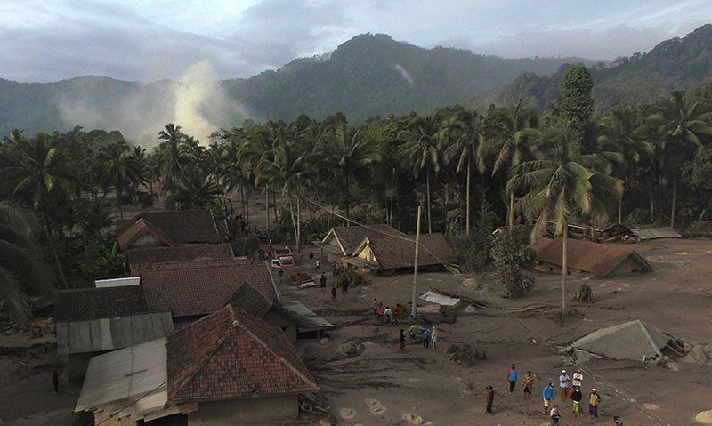 Erupsi Gunung Semeru Menyebabkan 13 Meninggal Dunia