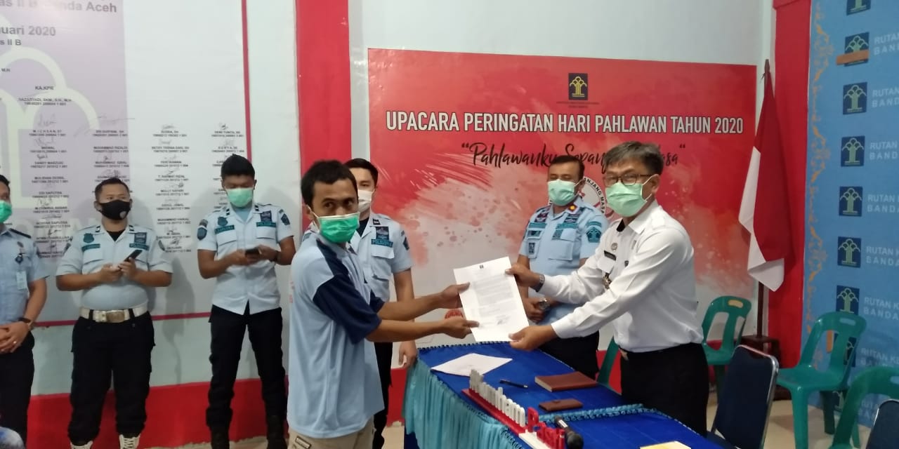 Dapat Asimilasi, 16 Napi di Rutan Kelas II B Banda Aceh Dibebaskan