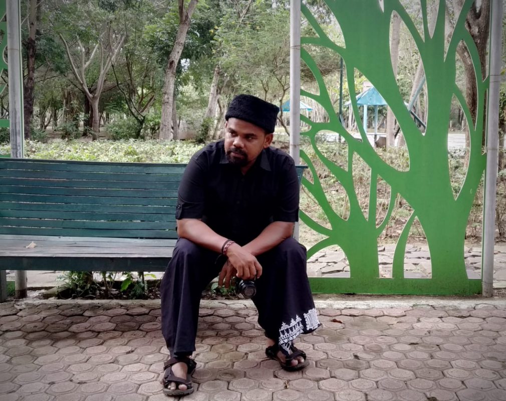 Maimunzir Sentil Pemerintah Lewat Lagu "Teng Paneng"