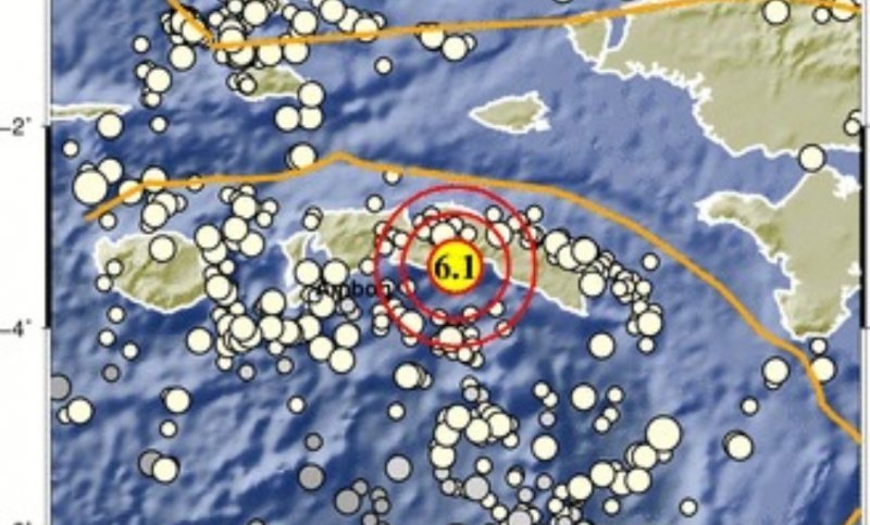 Gempa Magnitudo 6,1 Warga Maluku Tengah Mengungsi ke Perbukitan
