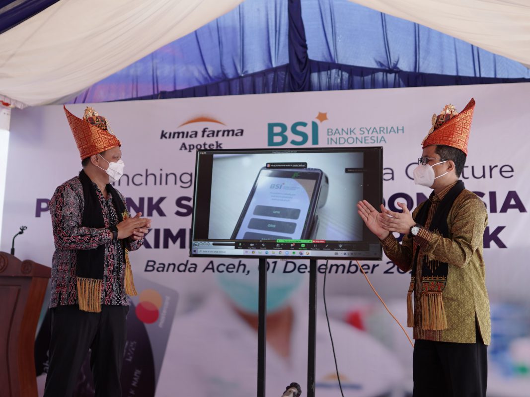 Bersinergi dengan Kimia Farma, BSI Luncurkan Penggunaan EDC di Aceh