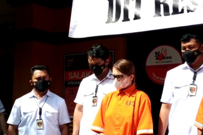 Ambil Uang Nasabah Hingga Ratusan Juta, WNA Ukraina Ditangkap