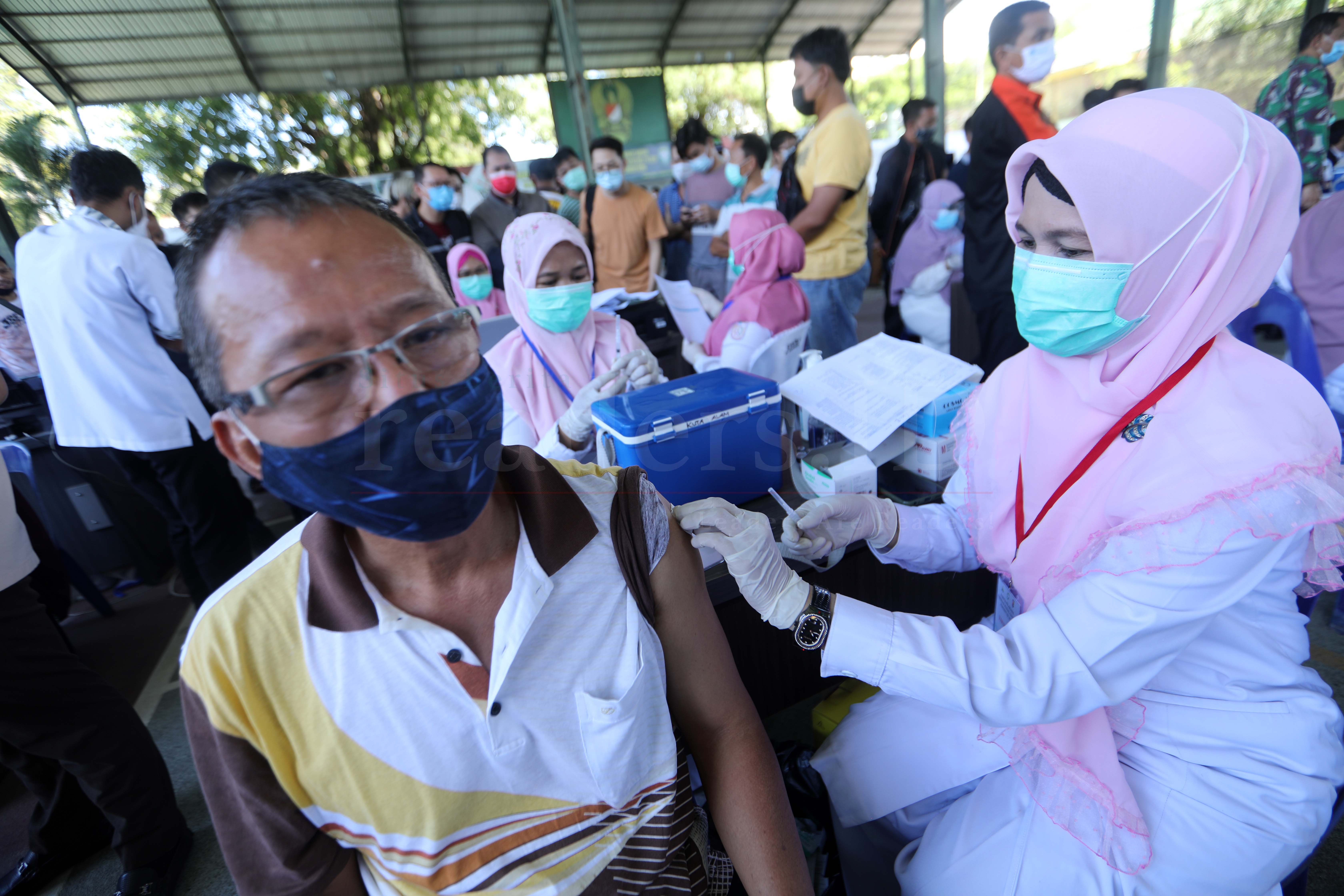 Vaksinasi di Banda Aceh Mencapai 24.806 Dosis