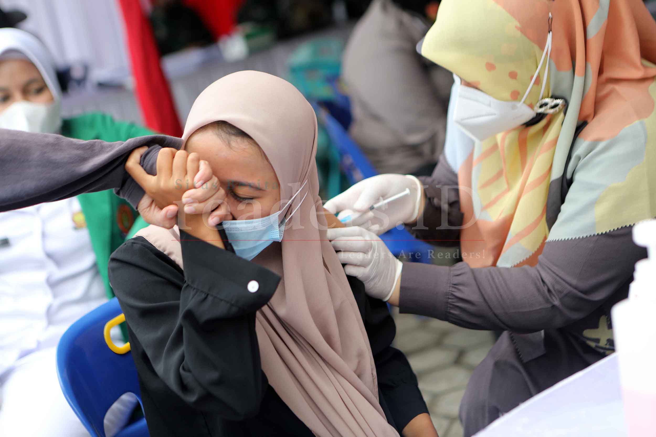 Foto Feature: Vaksinasi Massal Bagi Masyarakat Umum