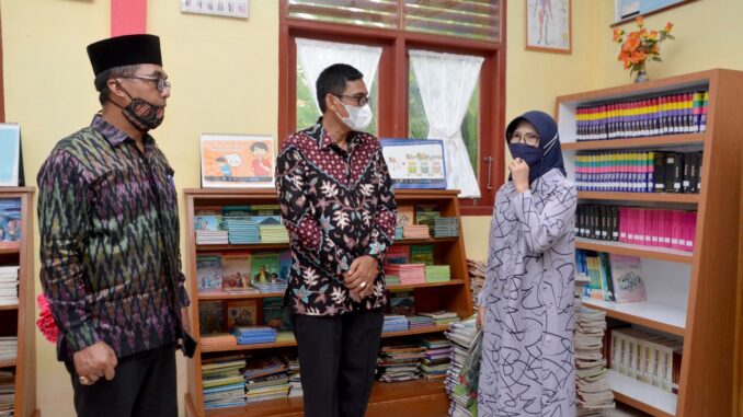 Kemendikbud Monitoring Sekolah Dasar di Banda Aceh